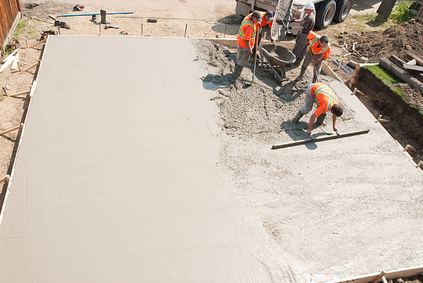 Best Commercial Concrete Contractor  in Corsicana, TX